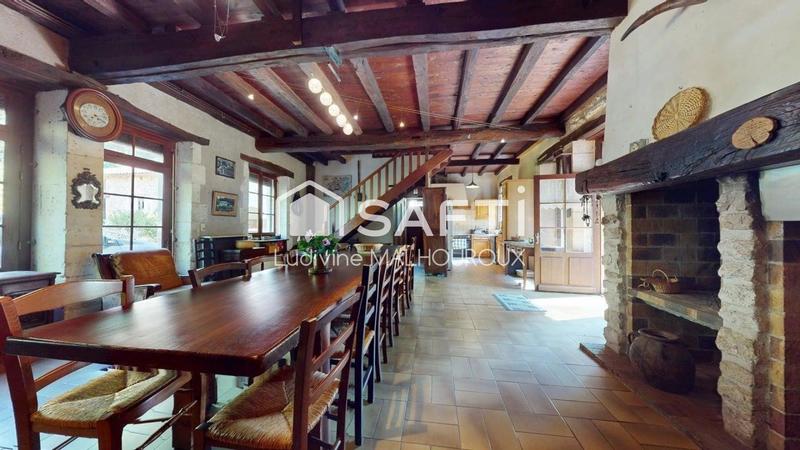 Maison - 200 m² - 7 pièces