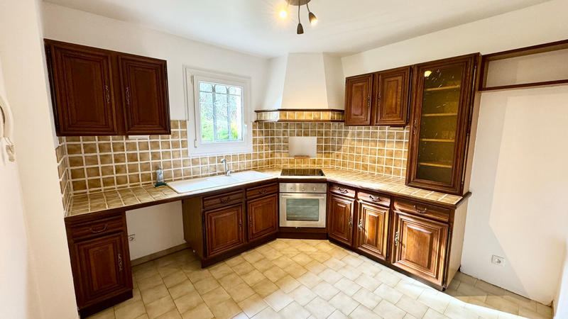 Maison - 98 m² - 5 pièces