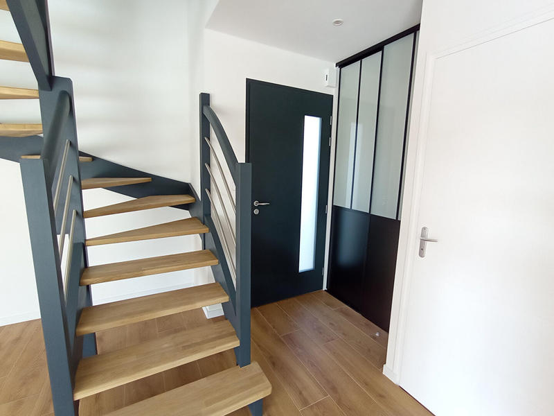 Maison - 92 m² - 5 pièces