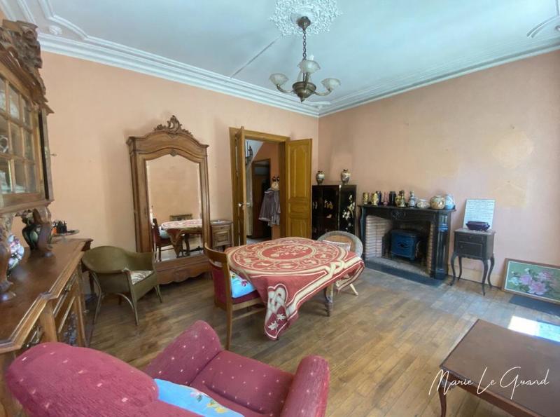 Maison - 184 m² - 7 pièces