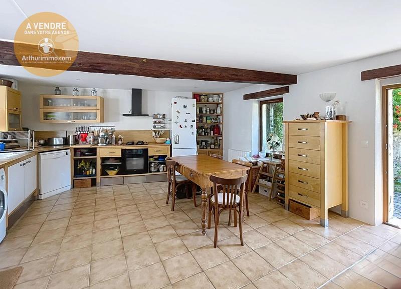 Maison - 149 m² - 7 pièces