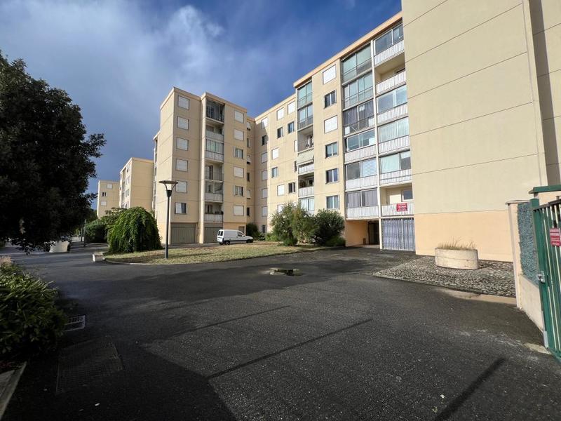 Appartement - 71 m² - 4 pièces