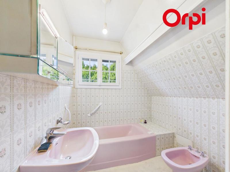 Maison - 135 m² - 5 pièces