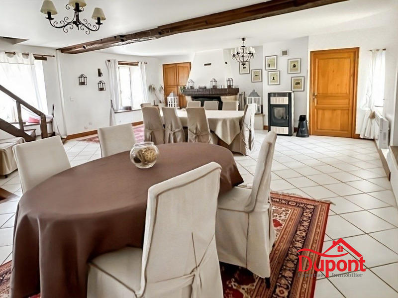 Maison ancienne - 700 m² - 24 pièces