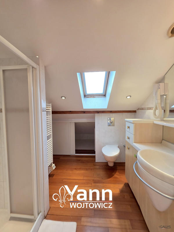 Maison - 160 m² - 6 pièces