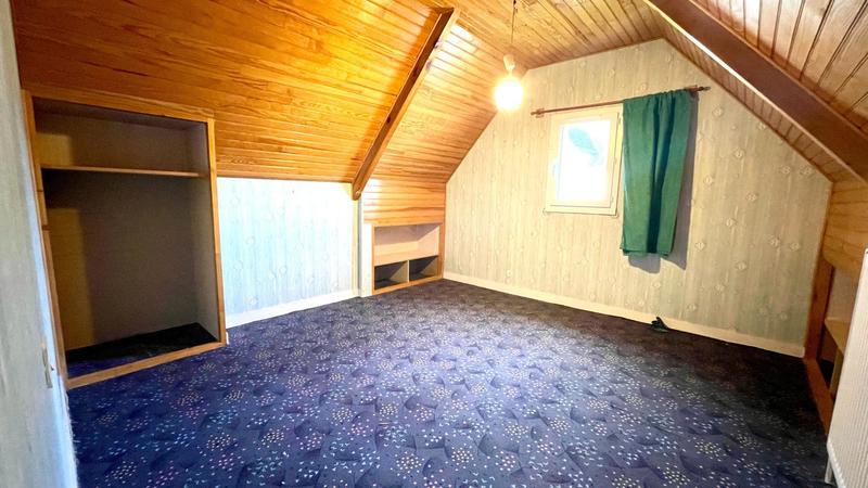 Maison - 146 m² - 7 pièces