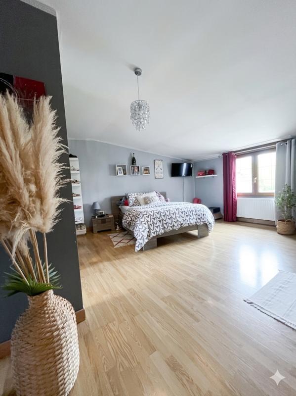 Maison - 183 m² - 6 pièces