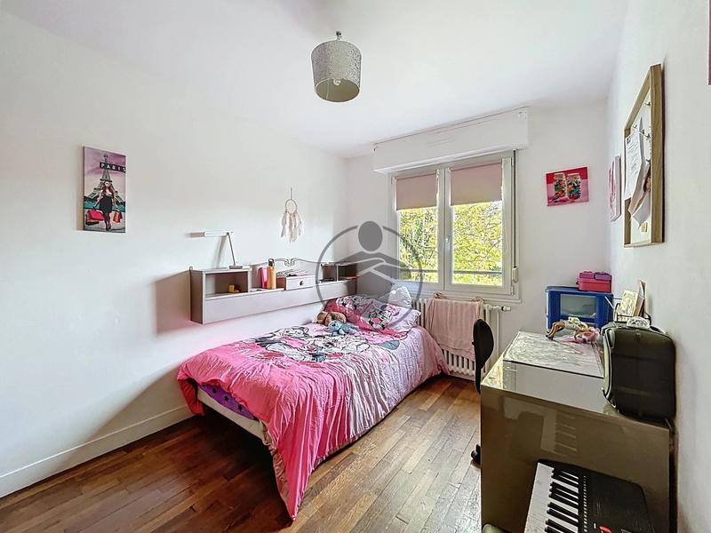 Maison - 131 m² - 7 pièces