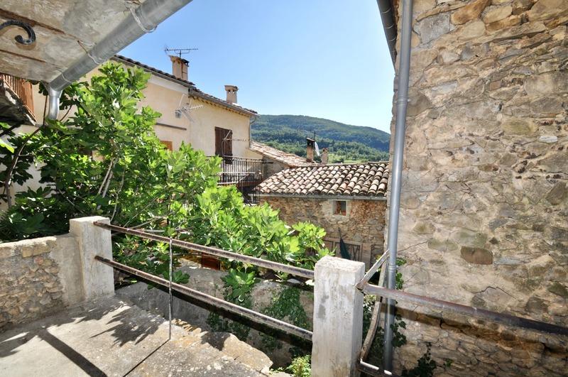 Appartement ancien - 38 m² - 3 pièces