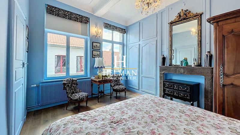 Maison - 231 m² - 8 pièces