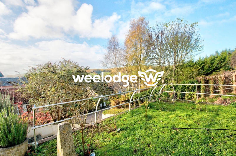 Maison - 140 m² - 7 pièces