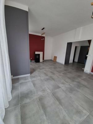 Maison - 123 m² - 7 pièces