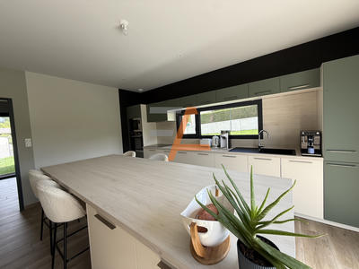 Villa - 115 m² - 4 pièces