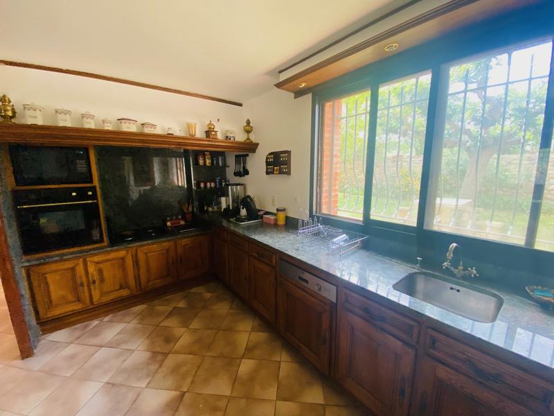 Appartement - 200 m² - 8 pièces