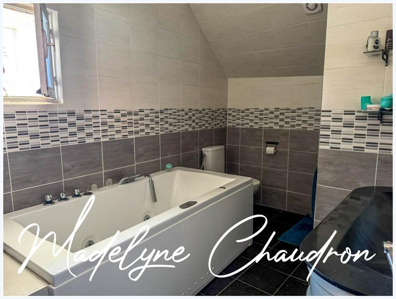 Maison de ville - 153 m² - 6 pièces