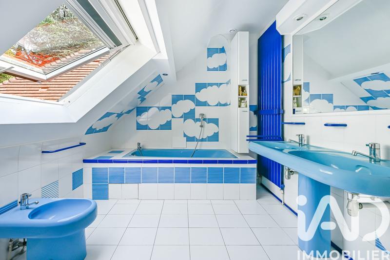 Maison - 173 m² - 7 pièces