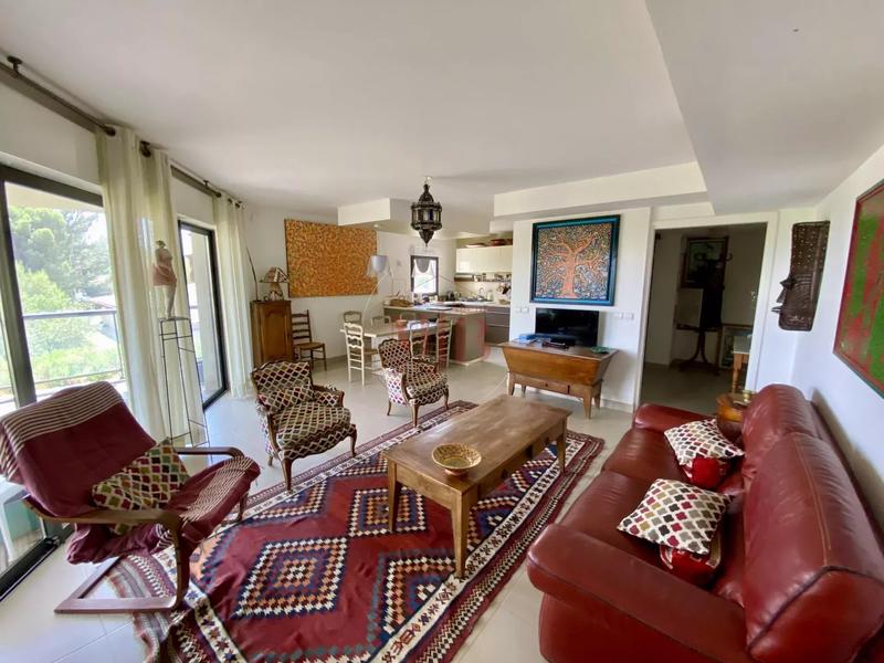 Appartement - 78 m² - 3 pièces