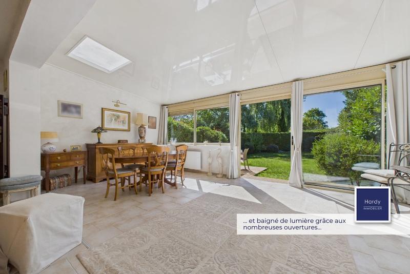 Maison - 128 m² - 7 pièces