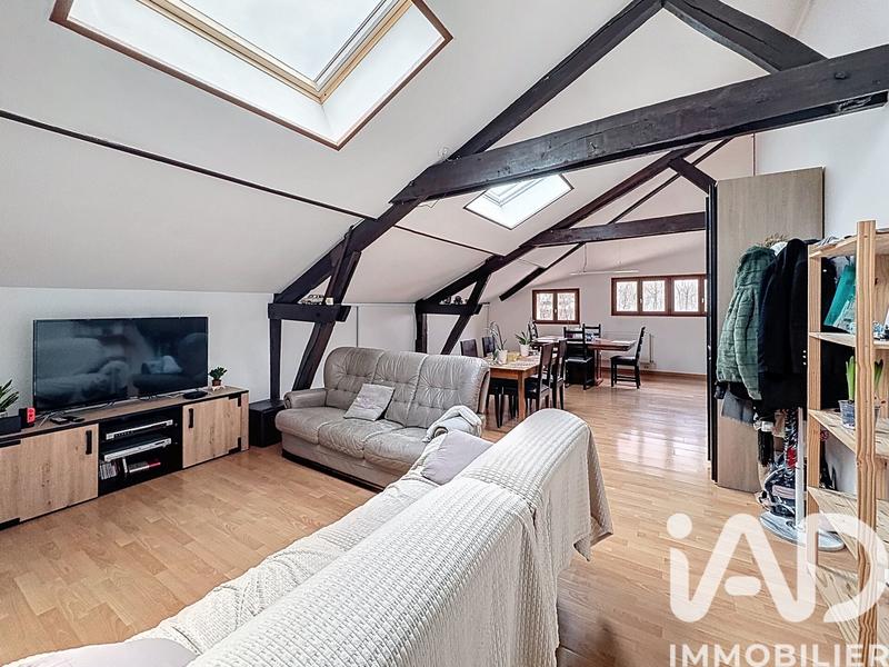 Appartement - 104 m² - 4 pièces