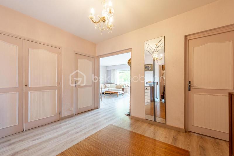 Appartement - 83 m² - 3 pièces