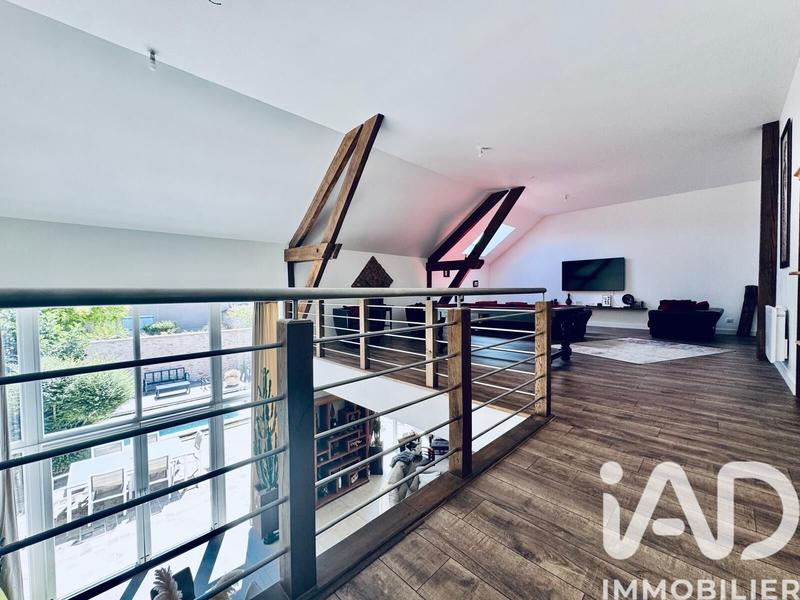 Maison de village - 242 m² - 7 pièces