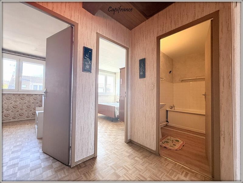 Maison - 80 m² - 4 pièces