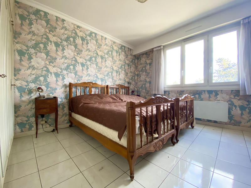 Appartement - 140 m² - 5 pièces