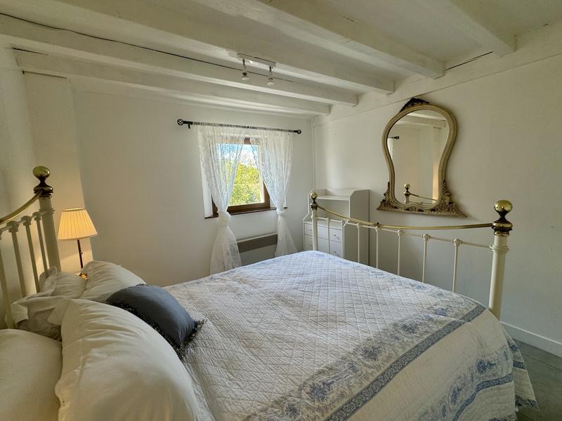 Maison - 235 m² - 8 pièces