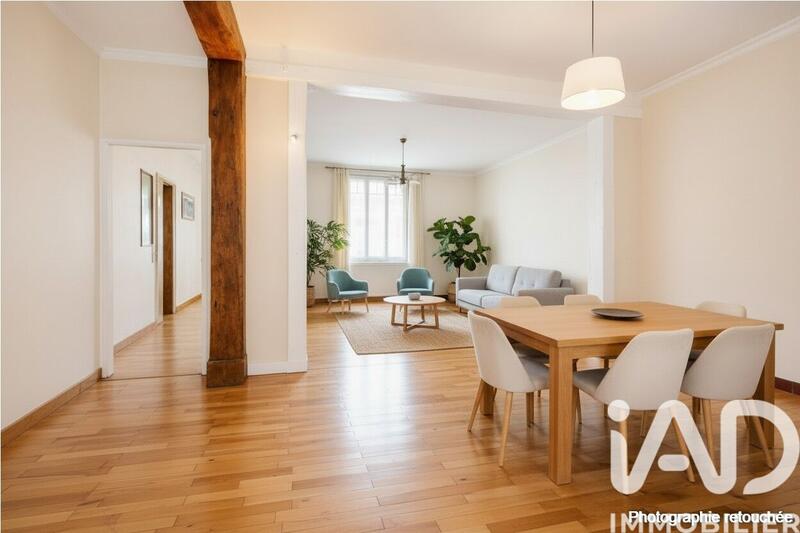 Maison - 91 m² - 5 pièces