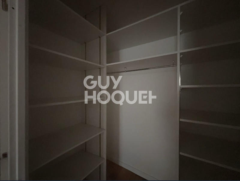 Appartement - 97 m² - 4 pièces