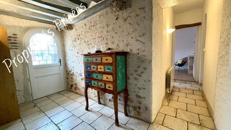 Maison - 20 m² - 8 pièces