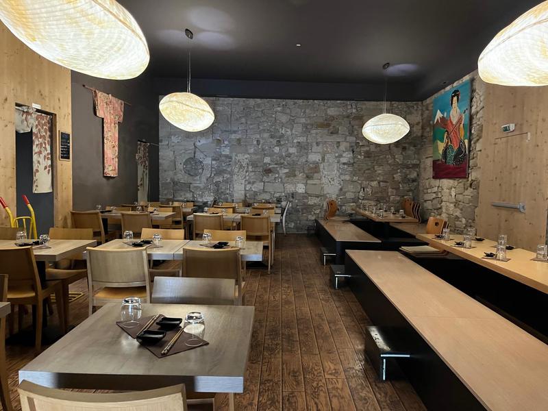 Local commercial - 280 m² - 6 pièces