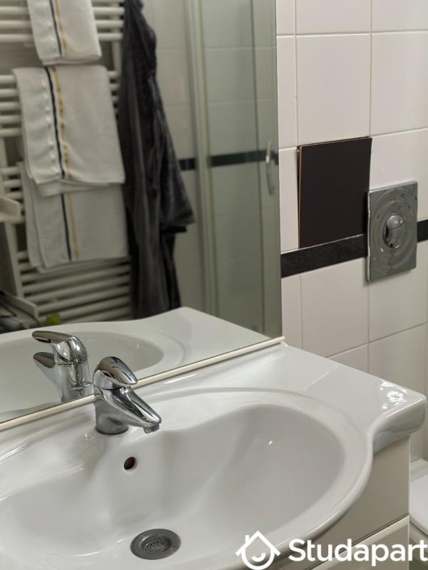 Chambre - 25 m² - 1 pièce