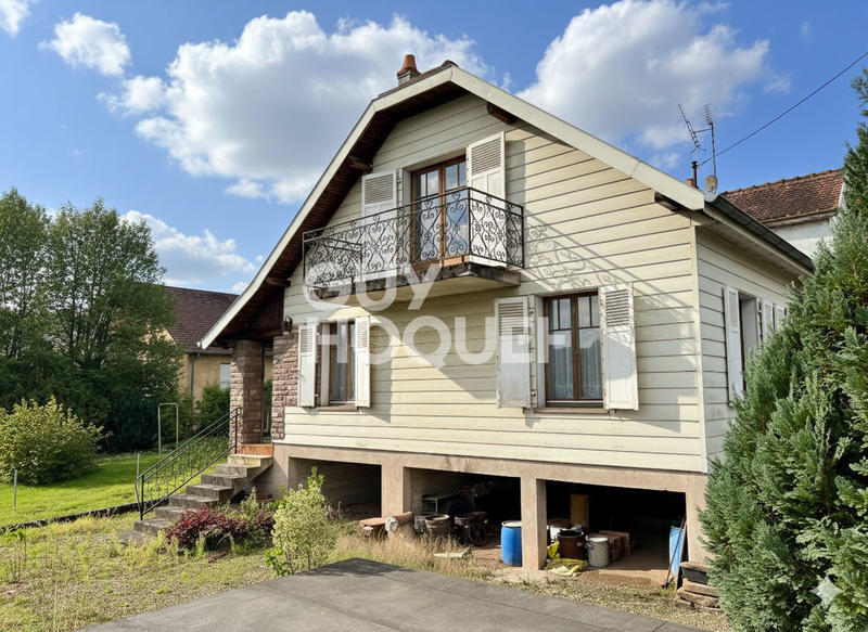 Maison - 160 m² - 9 pièces