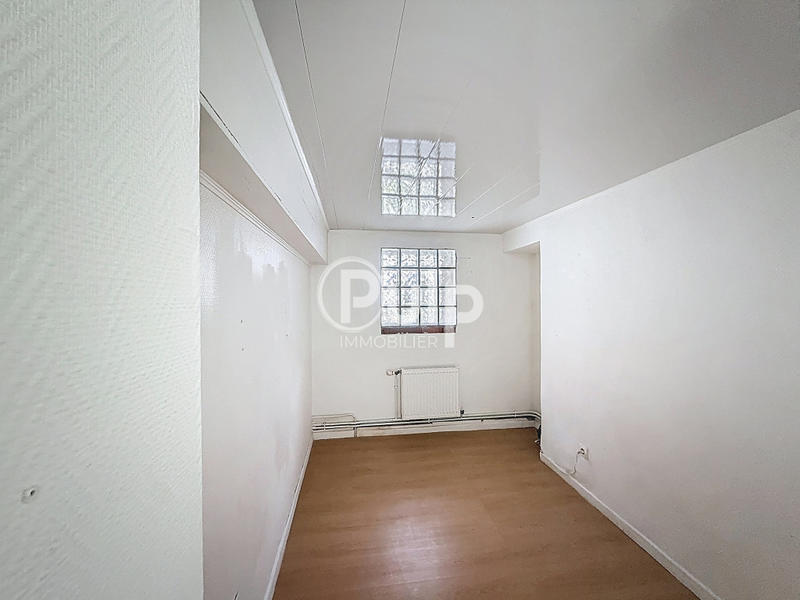 Maison - 176 m² - 8 pièces