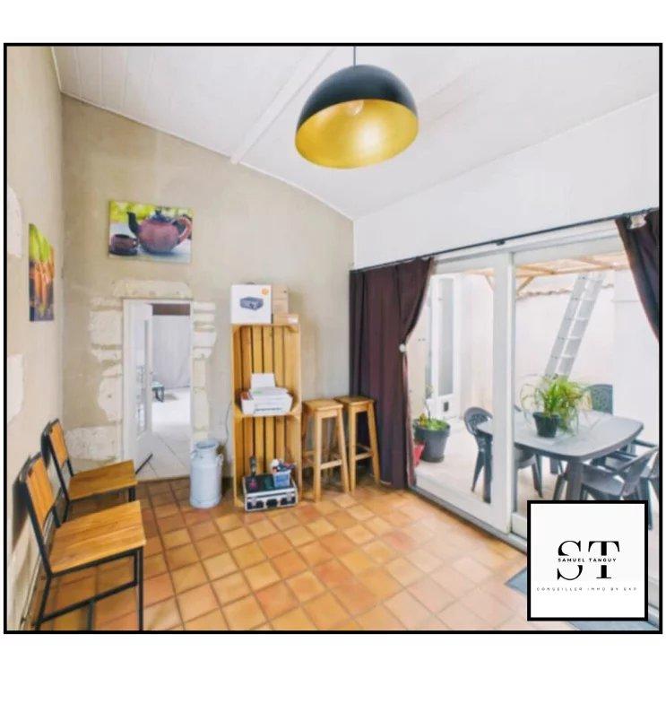 Immeuble - 294 m² - 9 pièces