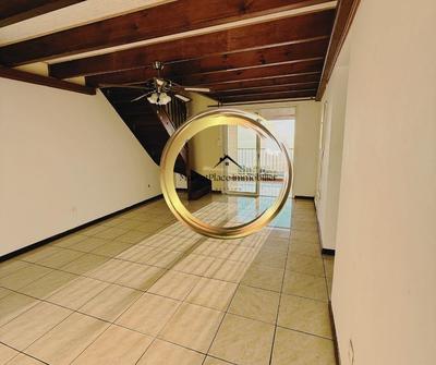 Appartement - 75 m² - 4 pièces