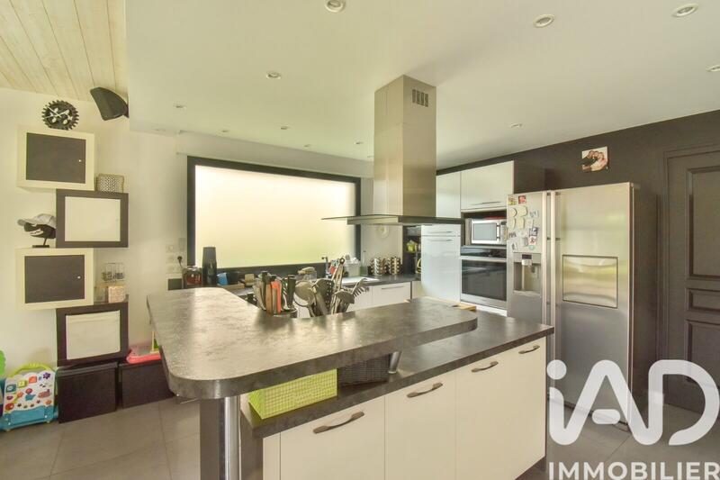 Maison - 154 m² - 7 pièces