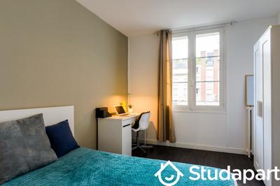 Chambre - 11 m² - 1 pièce