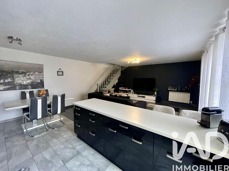 Maison - 108 m² - 5 pièces