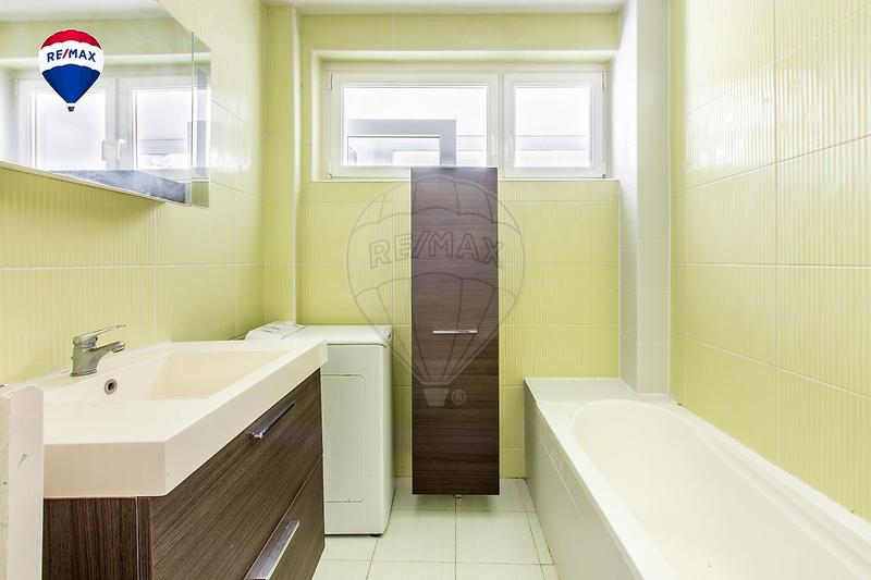 Appartement - 94 m² - 3 pièces