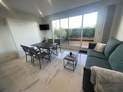 Studio - 28 m² - 1 pièce