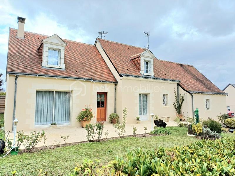 Maison traditionnelle - 155 m² - 6 pièces