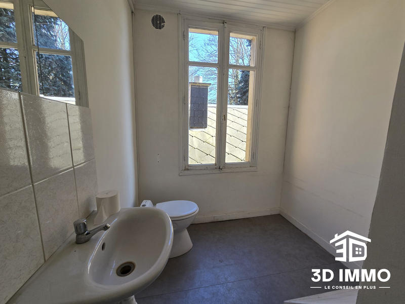 Local d'activités - 171 m²