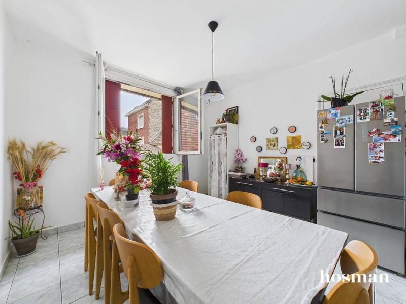 Maison - 140 m² - 6 pièces