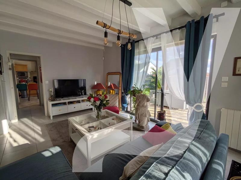 Maison - 191 m² - 8 pièces