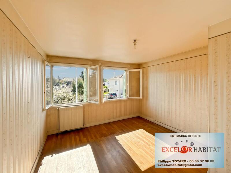 Maison - 88 m² - 5 pièces