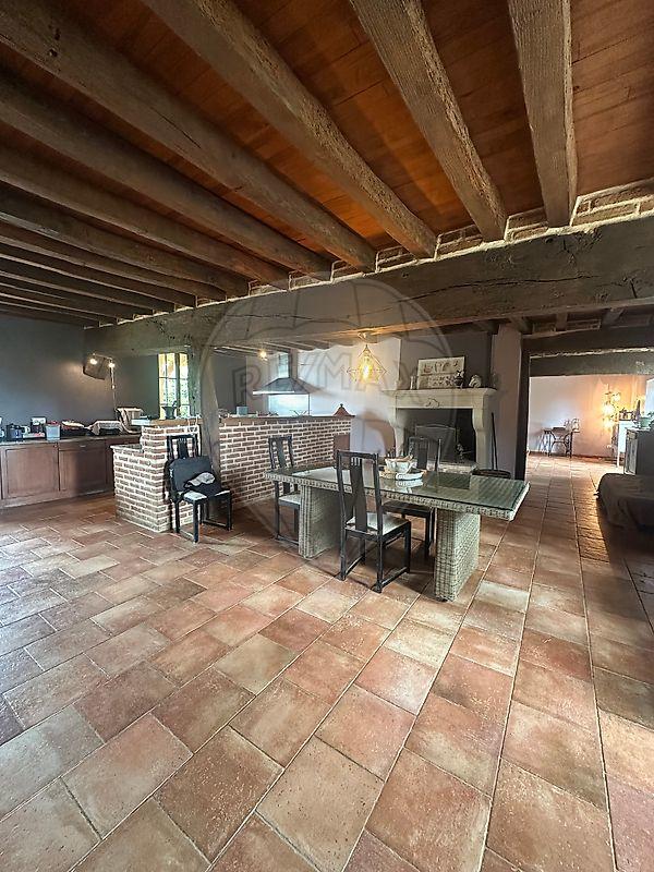 Ferme - 248 m² - 9 pièces