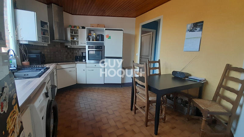 Appartement - 139 m² - 6 pièces