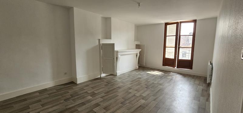 Appartement - 77 m² - 3 pièces